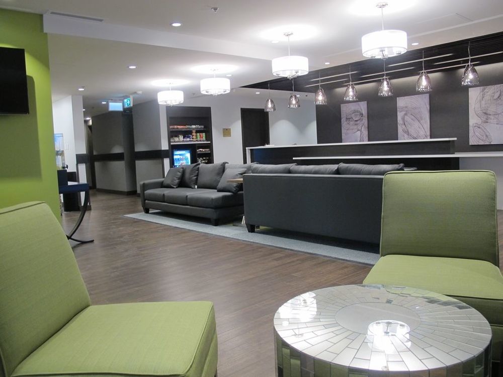Best Western Plus East Side Saskatoon Interior foto