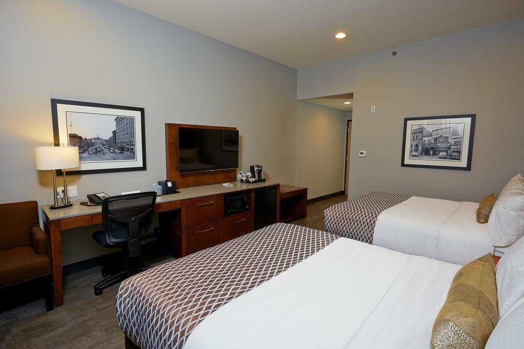 Best Western Plus East Side Saskatoon Zimmer foto